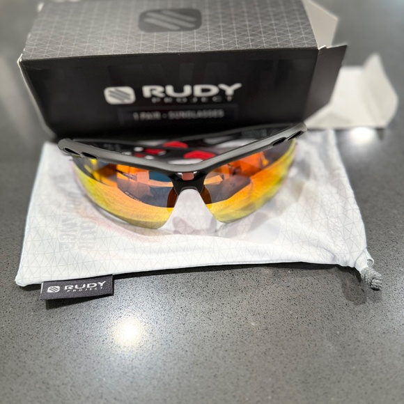 Rudy Project Propulse Charcoal Matte frame with  Multilinesr red frames - Picture 3 of 5